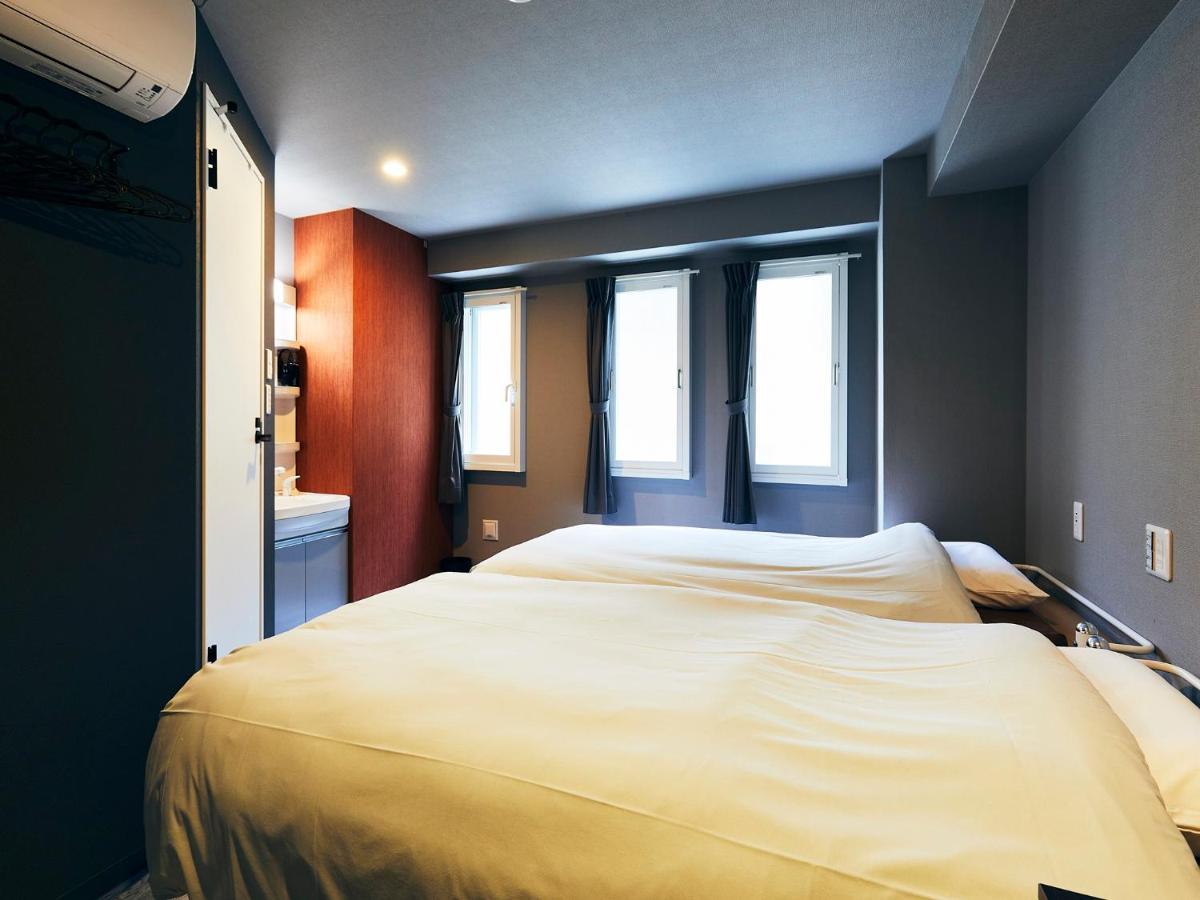 โรงแรม Pivot Shin-imamiya Ekimae 3*