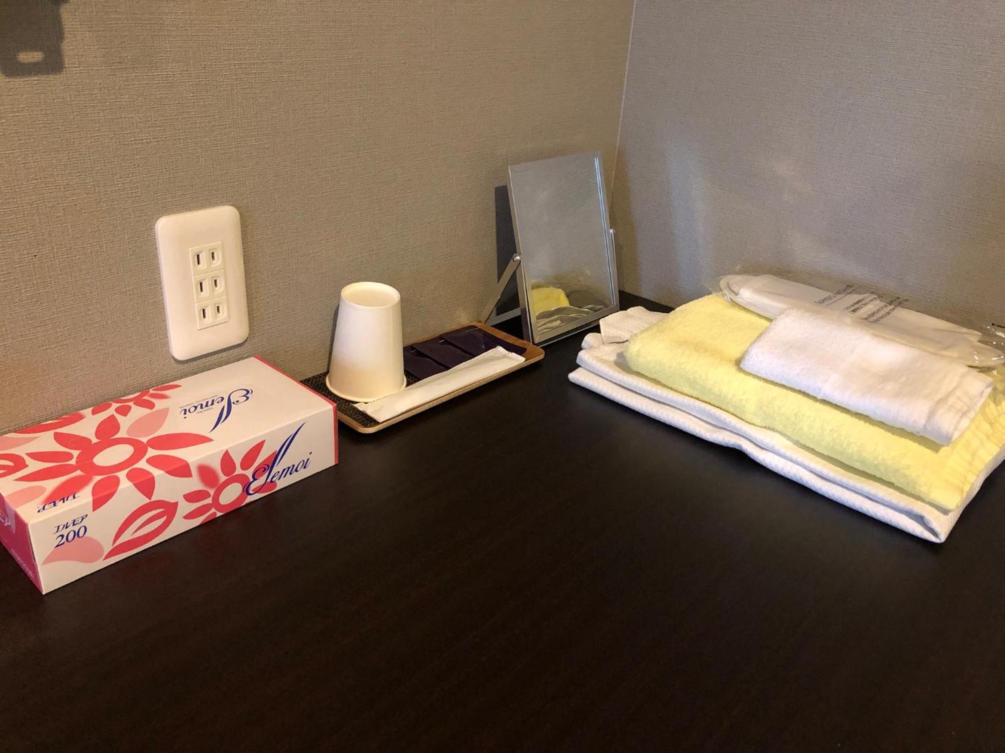 Pivot Shin-imamiya Ekimae โรงแรม 3*
